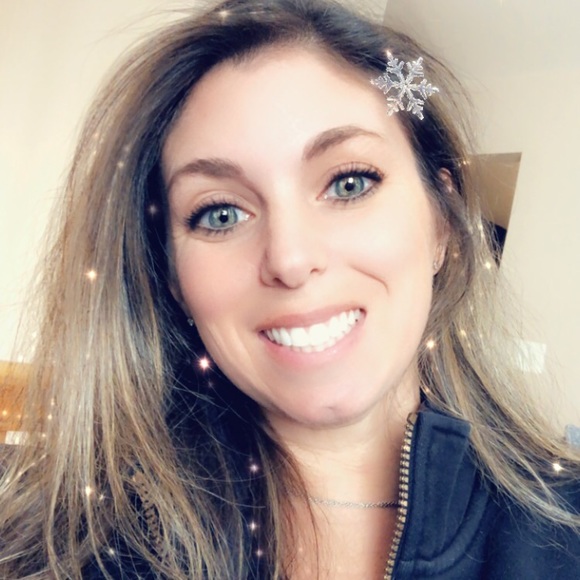 Meet your Posher, Marie - Picture 2 of 12